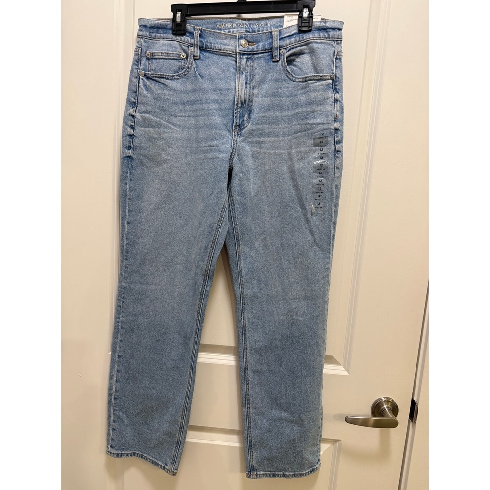 American Eagle Super High-Rise Straight Jeans Light Wash Blue 12 Regular 31W